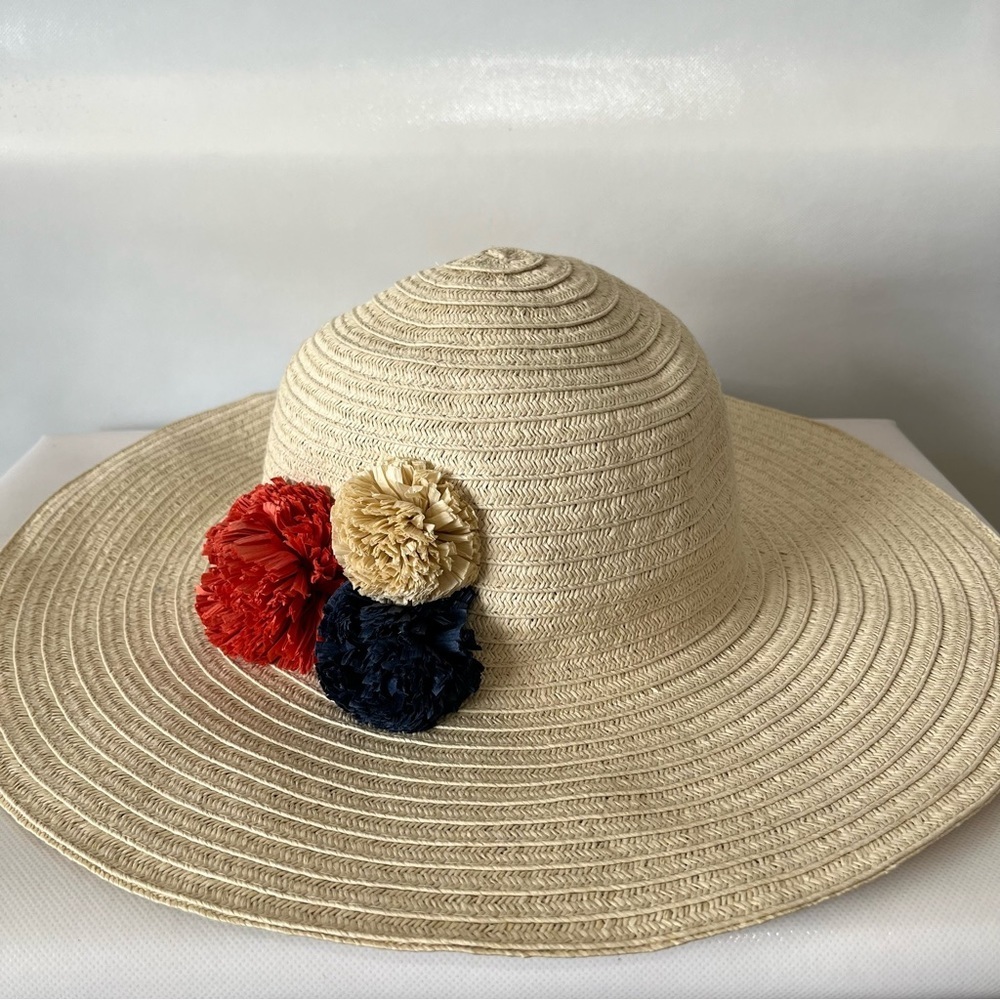 Betmar New York Sun Hat Paper Straw Pom Pom NWT